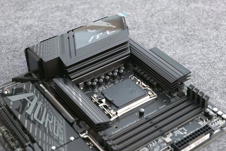 ebestq7plus什么处理器