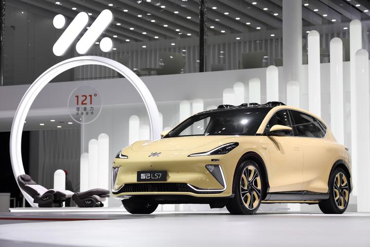 上汽 阿里互联网 汽车